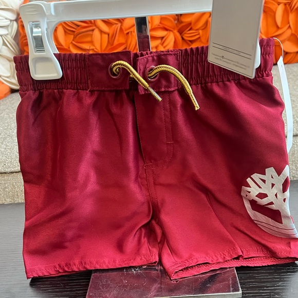 ❗️🆕Timberland Infant Boys Muscle Shirt and Swim Trunks Set❗️ - Picture 4 of 8